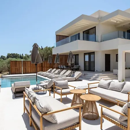 Вилла Eran Luxury With Private Pool & Sea Views, By Zantewize Акротири