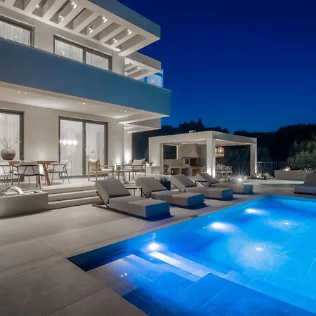Eran Luxury With Private Pool & Sea Views, By Zantewize * Akrotiri (Zakynthos)