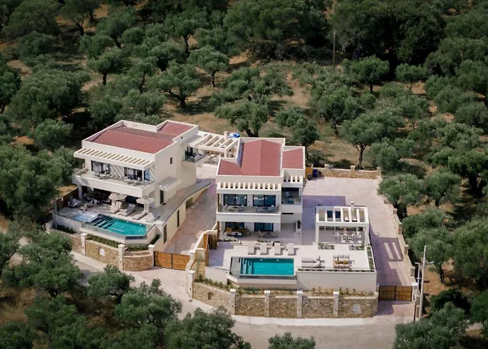 Eran Luxury With Private Pool & Sea Views, By Zantewize