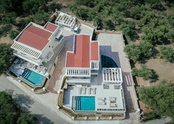 Eran Luxury With Private Pool & Sea Views, By Zantewize Villa *