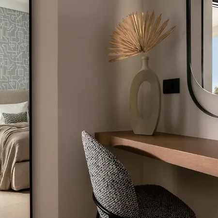 Eran Luxury With Private Pool & Sea Views, By Zantewize *