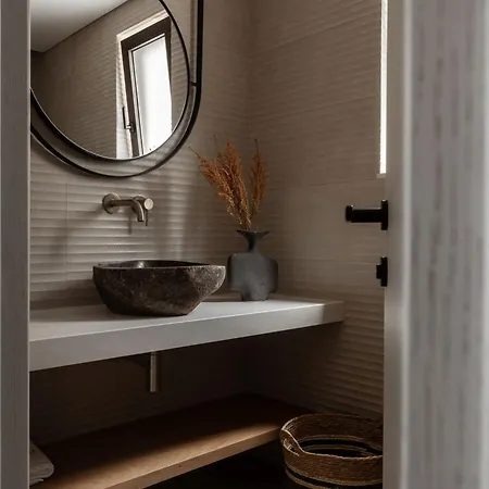 Eran Luxury With Private Pool & Sea Views, By Zantewize *