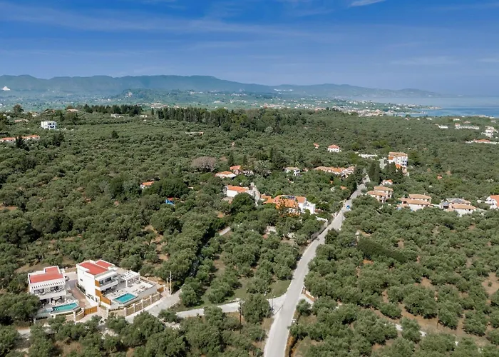 Eran Luxury With Private Pool & Sea Views, By Zantewize Villa